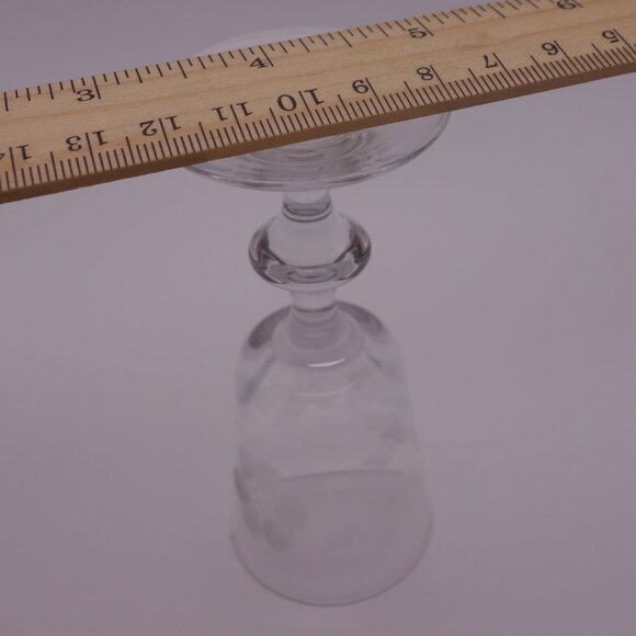 Set of Four(4) Small Delicate Glasses with Pattern - Picture 13 of 16